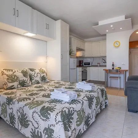 Lejlighed Go2tenerife Apart'dada Pool & First Line Of The Sea *