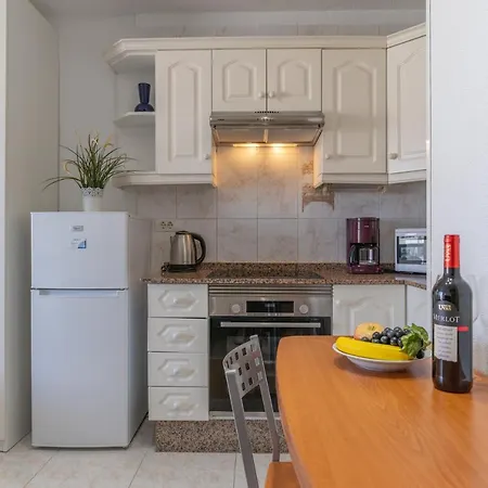 Appartement Go2tenerife Apart'dada Pool & First Line Of The Sea Los Cristianos (Tenerife)